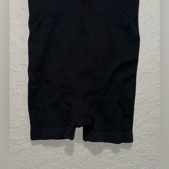 American Eagle Black Ribbed One Piece Shorts Bodysuit - Picture 6 of 8